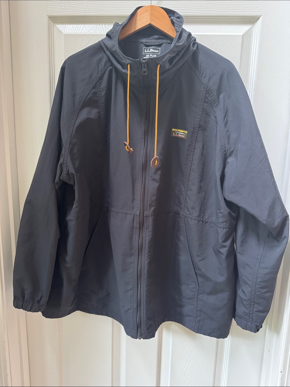 L.L. Bean 3X Women's Black Windbreaker Jacket w/Drawcords